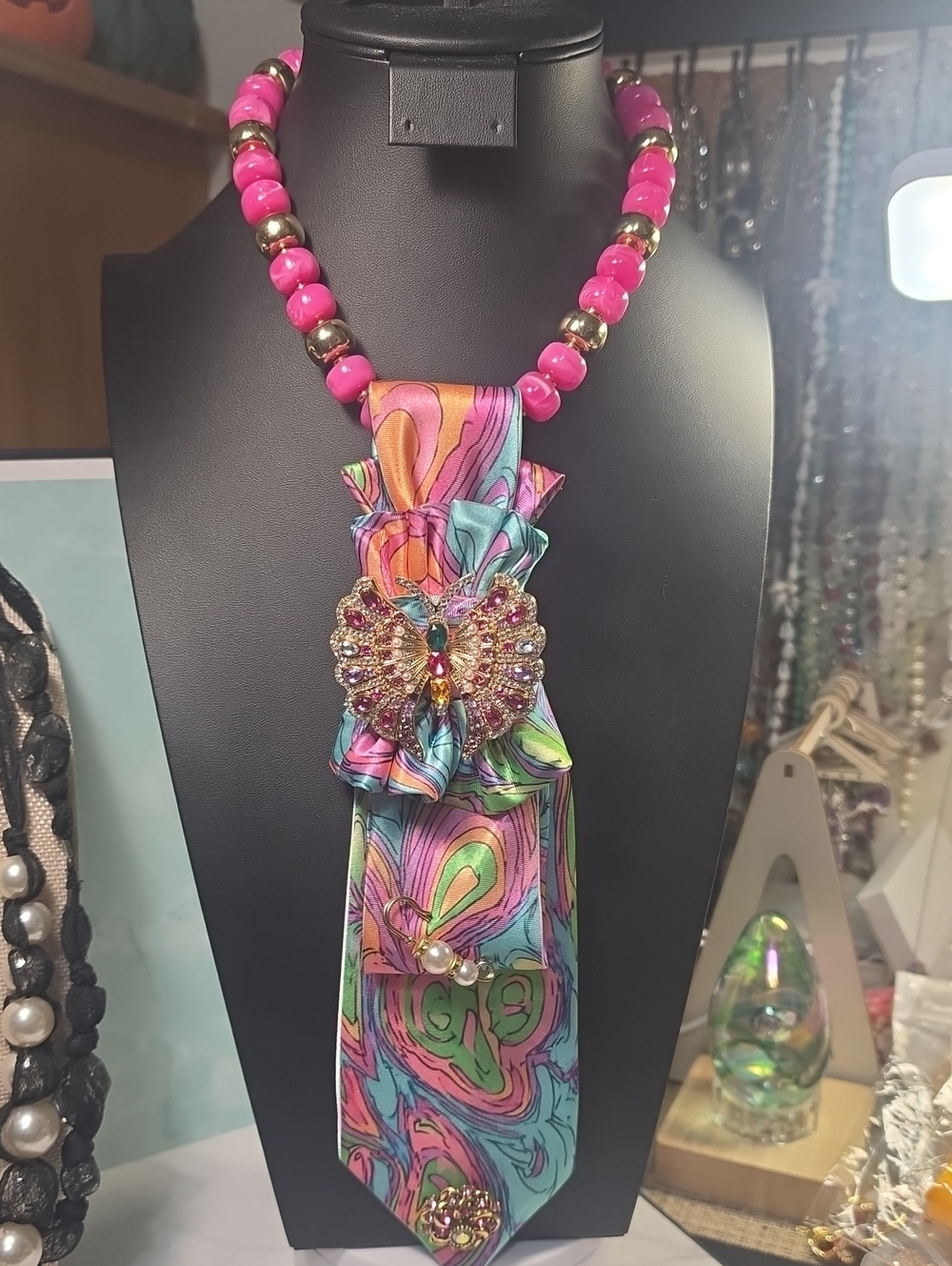 Pink Multicolor Butterfly Statement Necklace And Necktie